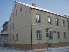 Budynek szkoły, źródło: Państwowa Szkoła Muzyczna I stopnia im. I. J. Paderewskiego w Olecku [28.03.2013]