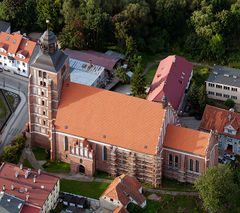 Kościół pw. św. Szczepana i św. Anny w Barczewie, źródło:  commons.wikimedia.org [12.12.2014]